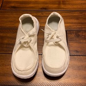 Hey dude look alike shoes